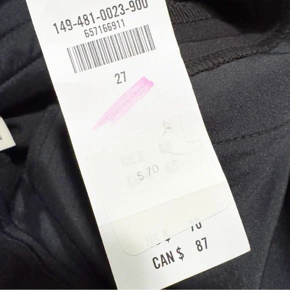 Abercrombie Curve Love Sloane Tailored Short Black NWT Size 4 - Picture 8 of 12